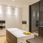 Laminam Calacatta Oro Venato Book Match porselen tezgah, uygulama görseli 4